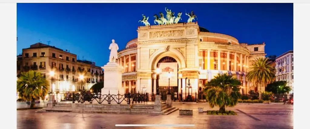 Politeama Suite In The Heart Of The City Palermo 0*,  Italia