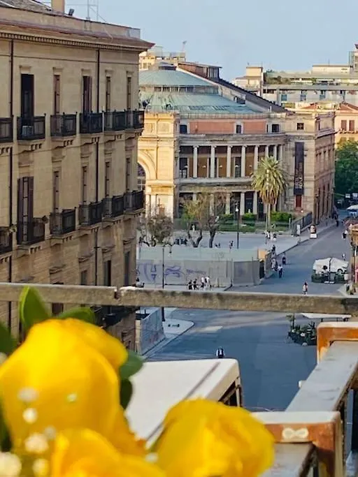 Politeama Suite In The Heart Of The City Palermo